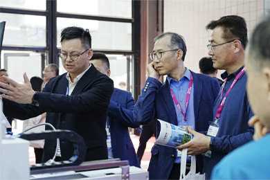 【直击SEMICON CHINA 2025】8188cc威尼斯半导体在上海国际展览会上蟾宫折桂，，，，，，，，荣获“中国半导体封装装备最佳品牌企业”称呼